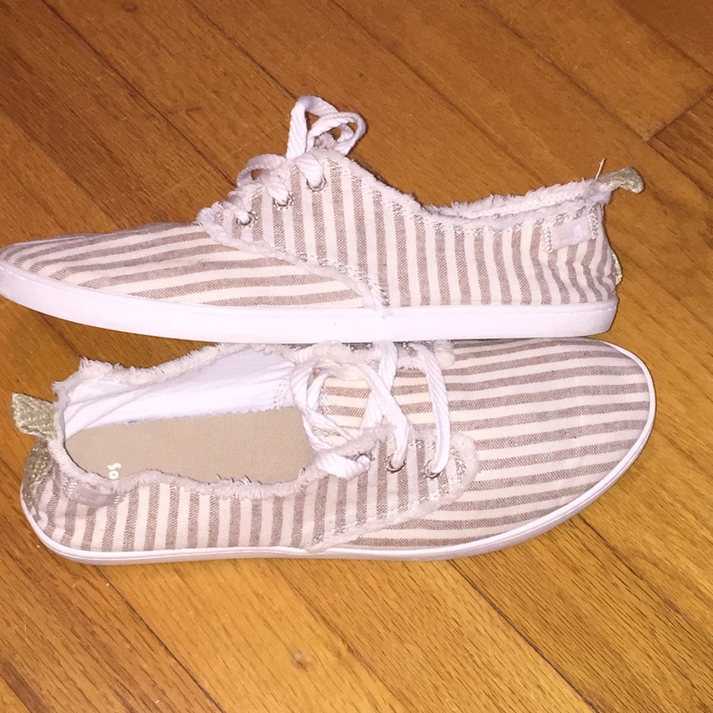Sanuk Maisie Striped Casual Shoes